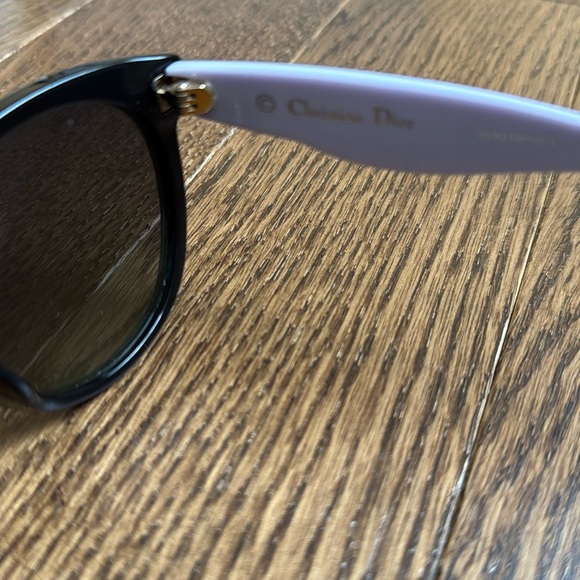 Dior Envol3 Sunglasses - Picture 7 of 9